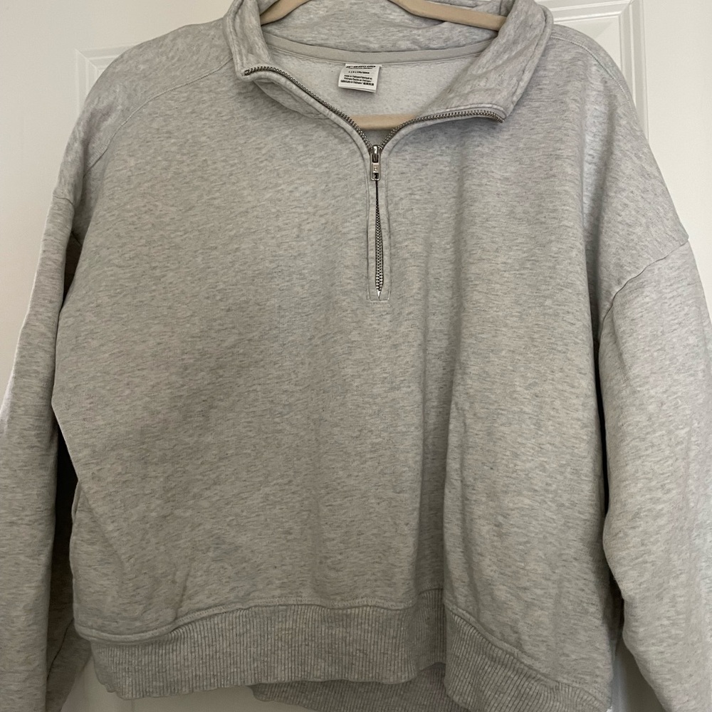 PINK Victoria's Secret Light Gray Zip-Up Sweater